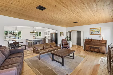 Living - 4001 Alta Mesa Dr, Redding, CA 96002 photo 5 of 5