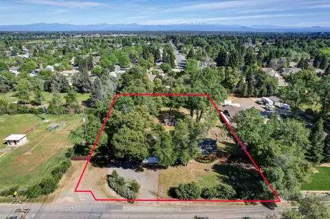 View/Area - 4001 Alta Mesa Dr, Redding, CA 96002 photo 2 of 2