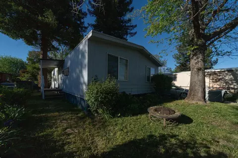 2494 Delta Pl, Redding, CA 96002 photo 23