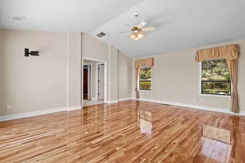 Living - 17505 Forest View Dr, Redding, CA 96003 photo 4 of 7