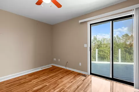 Bedroom - 17505 Forest View Dr, Redding, CA 96003 photo 3 of 7