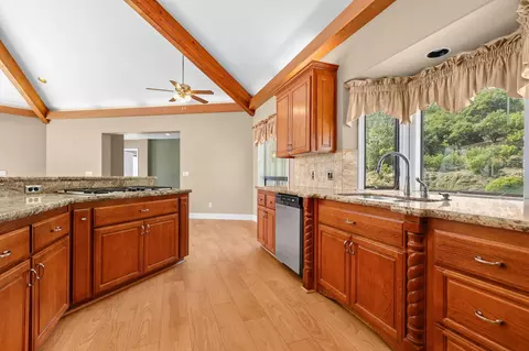 Kitchen - 17505 Forest View Dr, Redding, CA 96003 photo 1 of 3