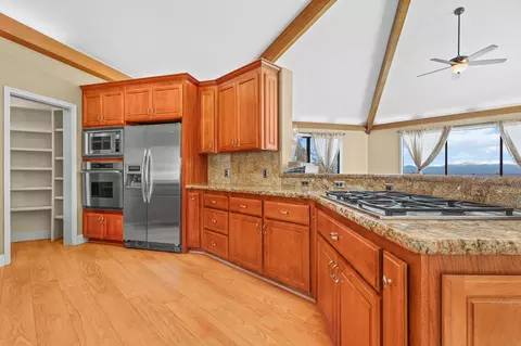 Kitchen - 17505 Forest View Dr, Redding, CA 96003 photo 2 of 3