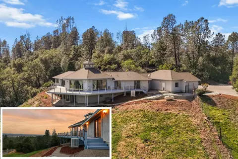 17505 Forest View Dr, Redding, CA 96003