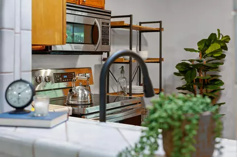 Kitchen - 4550 Placer Rd, Redding, CA 96001 photo 5 of 6
