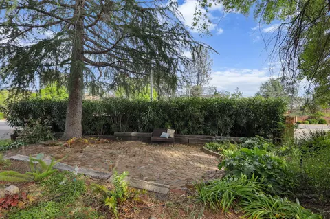 Exterior - 4550 Placer Rd, Redding, CA 96001 photo 30 of 39