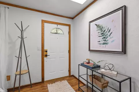 Entry Way - 4550 Placer Rd, Redding, CA 96001 photo 1 of 8