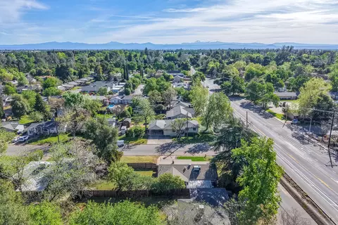View/Area - 2976 West Way, Redding, CA 96002 photo 6 of 9