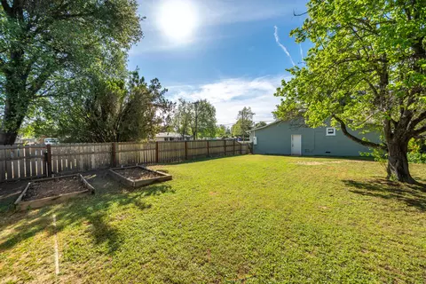 Exterior - 2976 West Way, Redding, CA 96002 photo 11 of 15