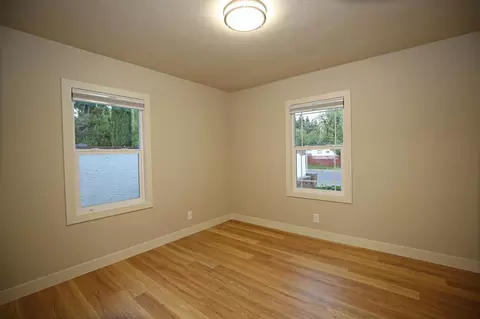 Bedroom - 2910 Anita St, Redding, CA 96001 photo 2 of 3