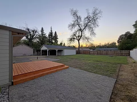 Exterior - 2910 Anita St, Redding, CA 96001 photo 2 of 4