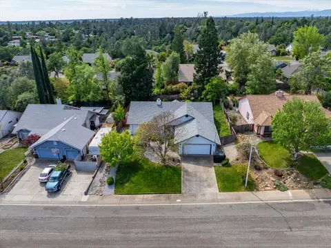 View/Area - 2752 Summerbreeze Pl, Redding, CA 96001 photo 1 of 5