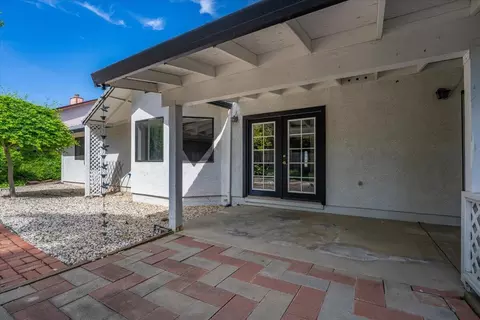 Exterior - 2752 Summerbreeze Pl, Redding, CA 96001 photo 18 of 24