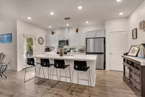 Kitchen - 3622 Ginny Ct, Redding, CA 96001 photo 1 of 6