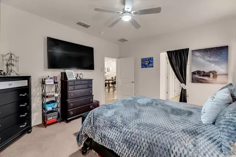 Bedroom - 3622 Ginny Ct, Redding, CA 96001 photo 2 of 7