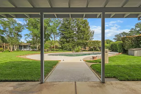 Exterior - 7501 Fiesta Way, Redding, CA 96002 photo 6 of 28