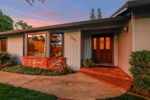 Exterior - 7501 Fiesta Way, Redding, CA 96002 photo 3 of 28