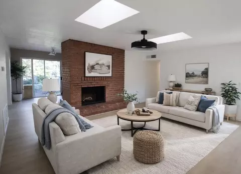 Living - 3170 Quartz Hill Rd, Redding, CA 96003 photo 1 of 5