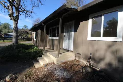 Exterior - 3170 Quartz Hill Rd, Redding, CA 96003 photo 13 of 24