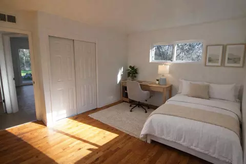 Bedroom - 3170 Quartz Hill Rd, Redding, CA 96003 photo 5 of 7