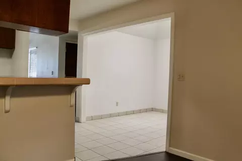 Living - 805 Hasvold Dr, Red Bluff, CA 96080 photo 4 of 4