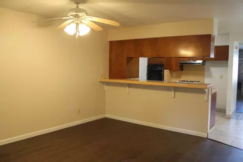 Living - 805 Hasvold Dr, Red Bluff, CA 96080 photo 3 of 4