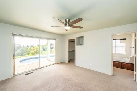 Bedroom - 366 River Park Dr, Redding, CA 96003 photo 1 of 3