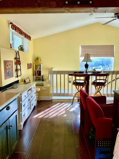 Kitchen - 9390 Platina Rd, Igo, CA 96047 photo 2 of 6
