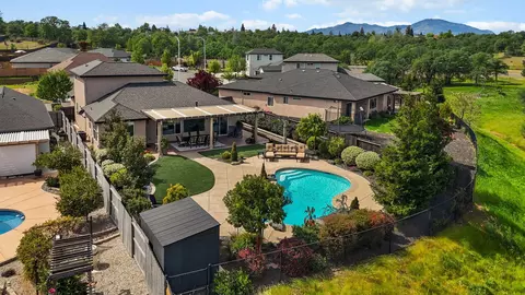 View/Area - 180 Trek Ln, Redding, CA 96003 photo 2 of 3