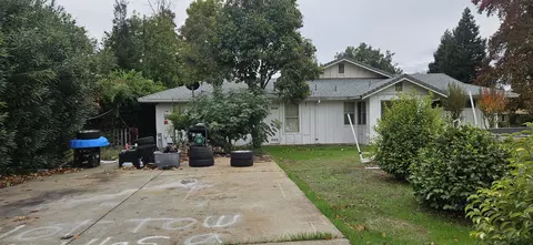 4733 Fiddleneck Dr, Redding, CA 96002 photo 4