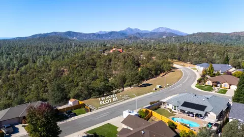 4165 Sunglow Dr, Redding, CA 96001 photo 6