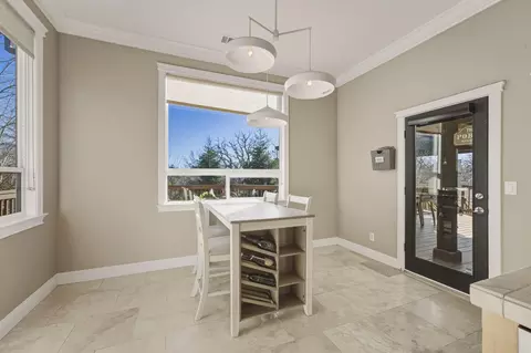 Entry Way - 4519 Nantucket Dr, Redding, CA 96001 photo 1 of 1