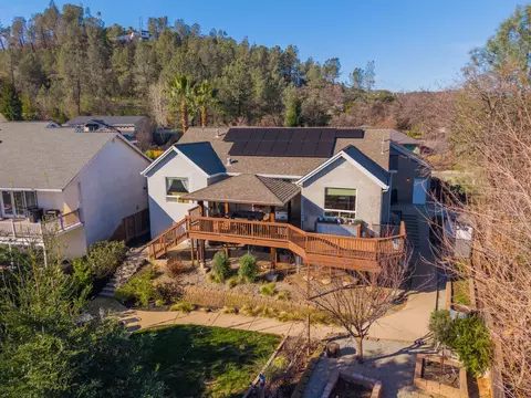 View/Area - 4519 Nantucket Dr, Redding, CA 96001 photo 1 of 8