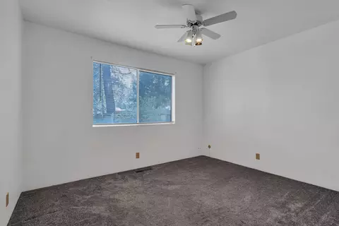 Bedroom - 20159 Arrowood St, Burney, CA 96013 photo 3 of 7