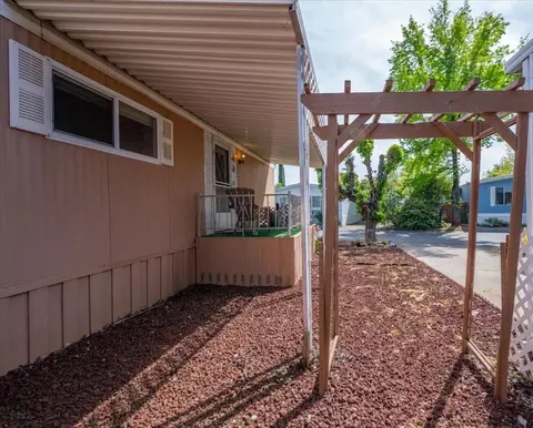 1340 Alrose Ln, Redding, CA 96002 photo 15