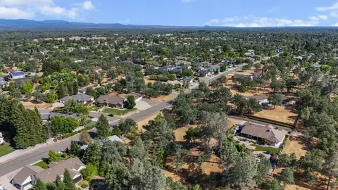11632 Ridgewood Rd, Redding, CA 96003 photo 6