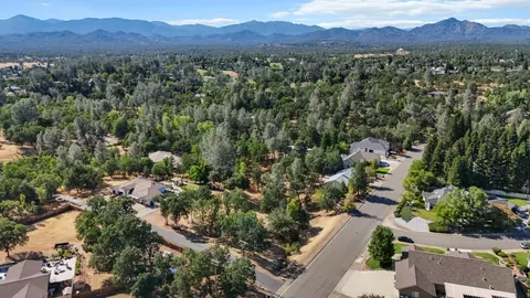 11632 Ridgewood Rd, Redding, CA 96003 photo 10