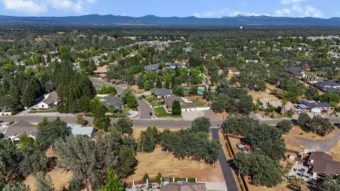 11632 Ridgewood Rd, Redding, CA 96003 photo 7