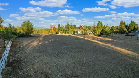 0 Spring Lake St, Redding, CA 96003 photo 4