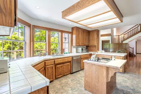 Kitchen - 8826 Heritage Ct, Redding, CA 96001 photo 1 of 5