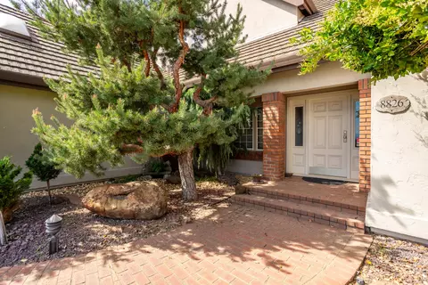 Exterior - 8826 Heritage Ct, Redding, CA 96001 photo 7 of 20