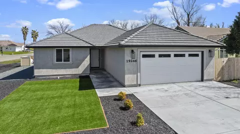 19246 Sandpiper Ln, Cottonwood, CA 96022