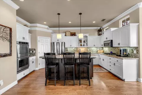 Kitchen - 15202 Ledgewood Dr, Redding, CA 96001 photo 1 of 1