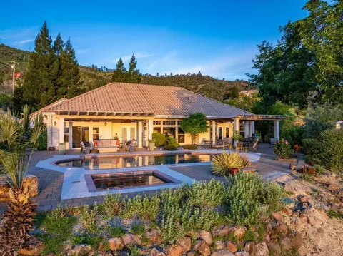 Other - 15202 Ledgewood Dr, Redding, CA 96001 photo 3 of 5