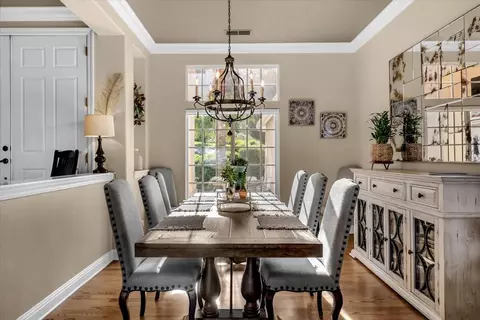 Dining - 15202 Ledgewood Dr, Redding, CA 96001 photo 2 of 2