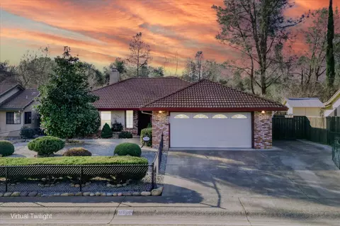 3524 Somerset Ave, Redding, CA 96002