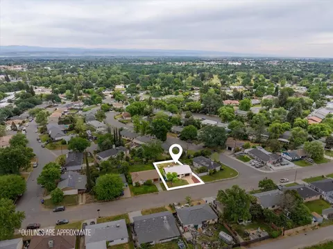 View/Area - 920 Dumosa Dr, Red Bluff, CA 96080 photo 2 of 10