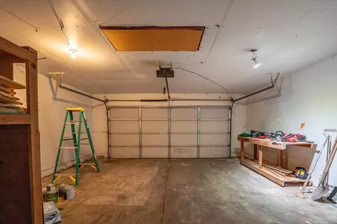 Other - 2907 Pawnee Ct, Redding, CA 96001 photo 5 of 15
