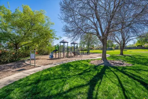 Other - 2907 Pawnee Ct, Redding, CA 96001 photo 7 of 15