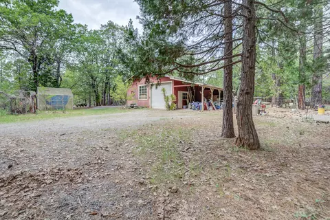 Exterior - 30292 Whitmore Rd, Whitmore, CA 96096 photo 11 of 23